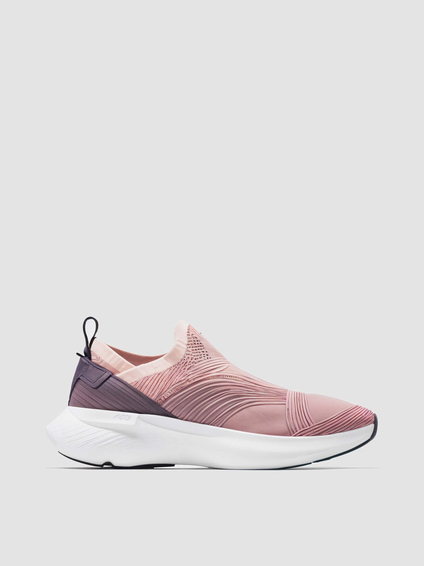 Endurance Sports Sneakers